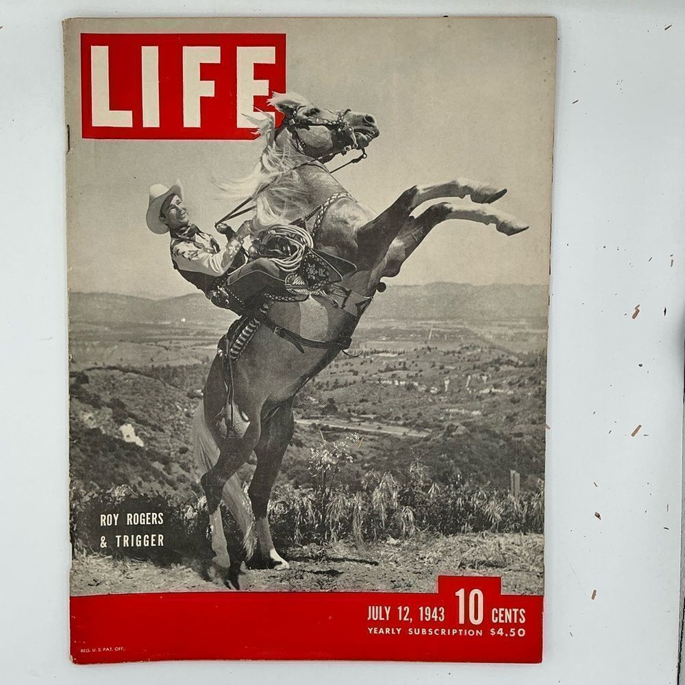 Vintage Magazine Cover - July 1943 Edition